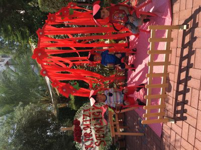 NERGİSLER SINIFI KIRMIZI ŞENLİĞİ :)